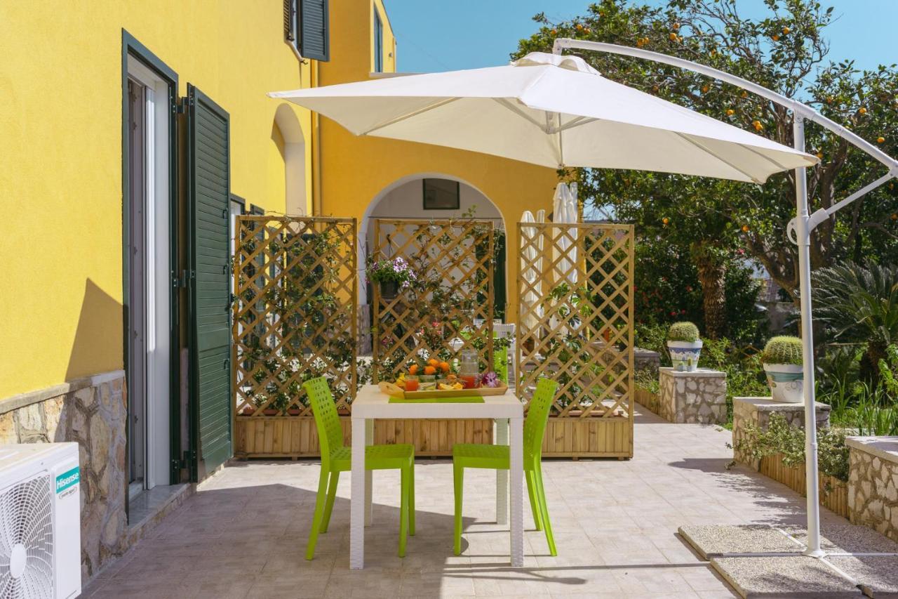 Villa Caterina B&B Прочида Екстериор снимка